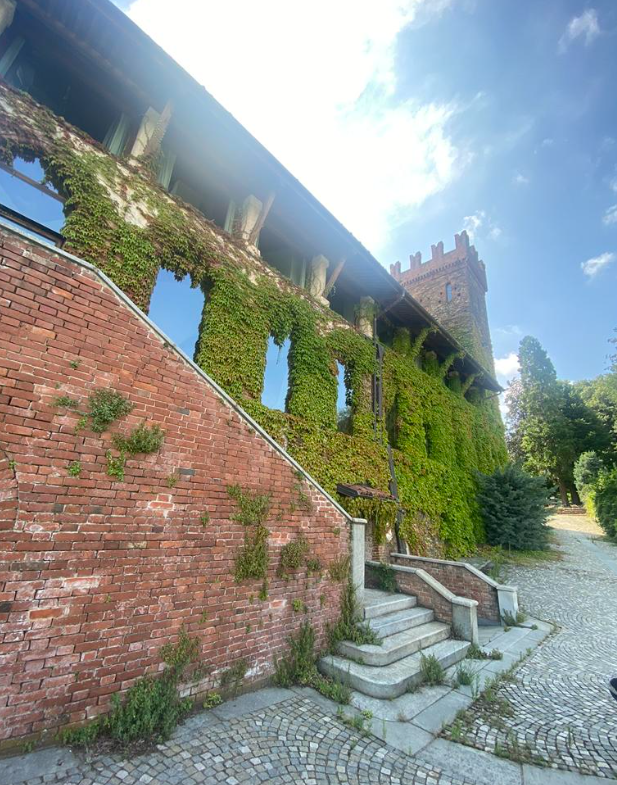 CASTELLO ALL’ASTA A PIOSSASCO IN VIA RAPIDA AI CASTELLI 10