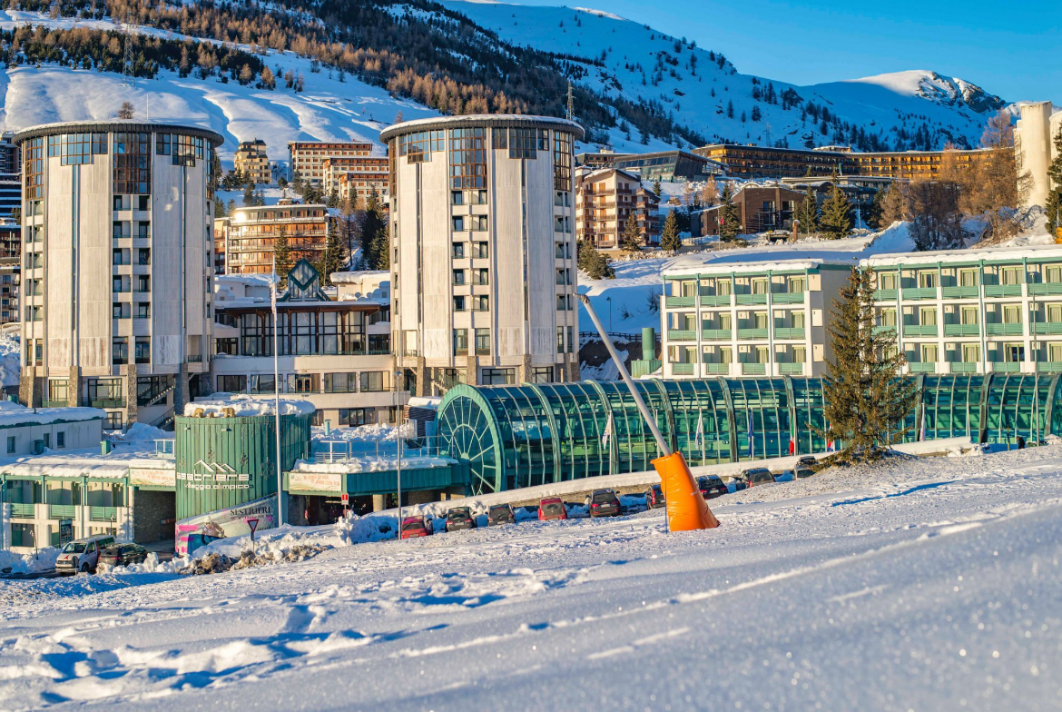 STABILE ALL’ASTA A SESTRIERE IN VIA SAUZE DI CESANA 14