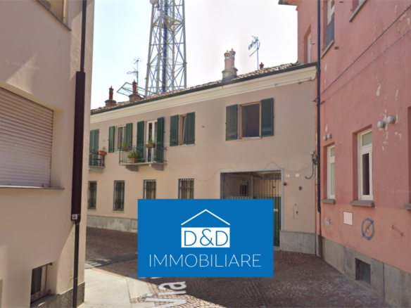 ABITAZIONE ALL’ASTA AD ALBA IN VIA V. GIOBERTI 17/A