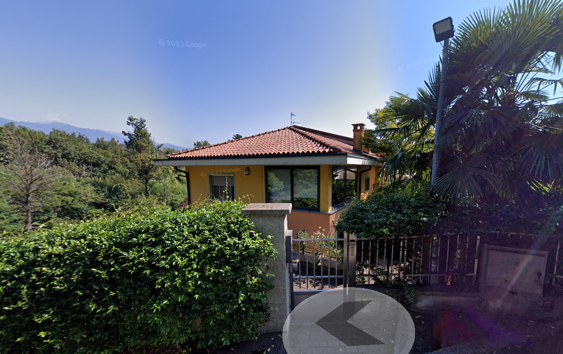 LABORATORIO ALL’ASTA A BAVENO IN VIA DEGLI SCALPELLINI 10