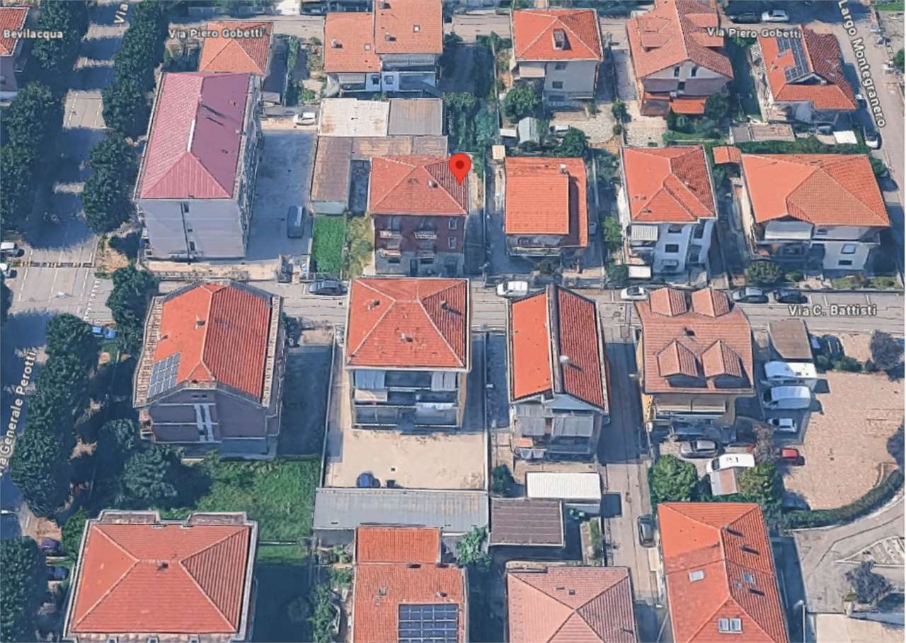 ABITAZIONE ALL’ASTA A BEINASCO IN VIA BATTISTI 28