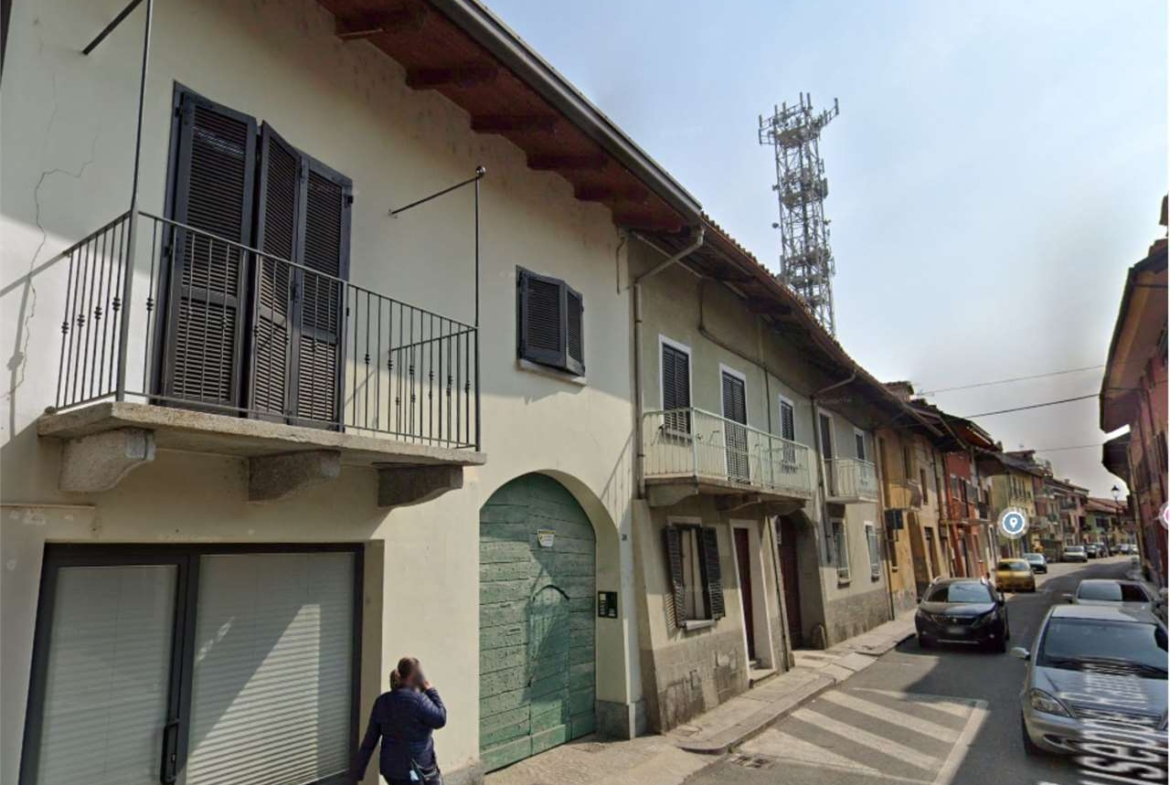 MAGAZZINO ALL’ASTA A VOLPIANO IN VIA RAIMONDO 30