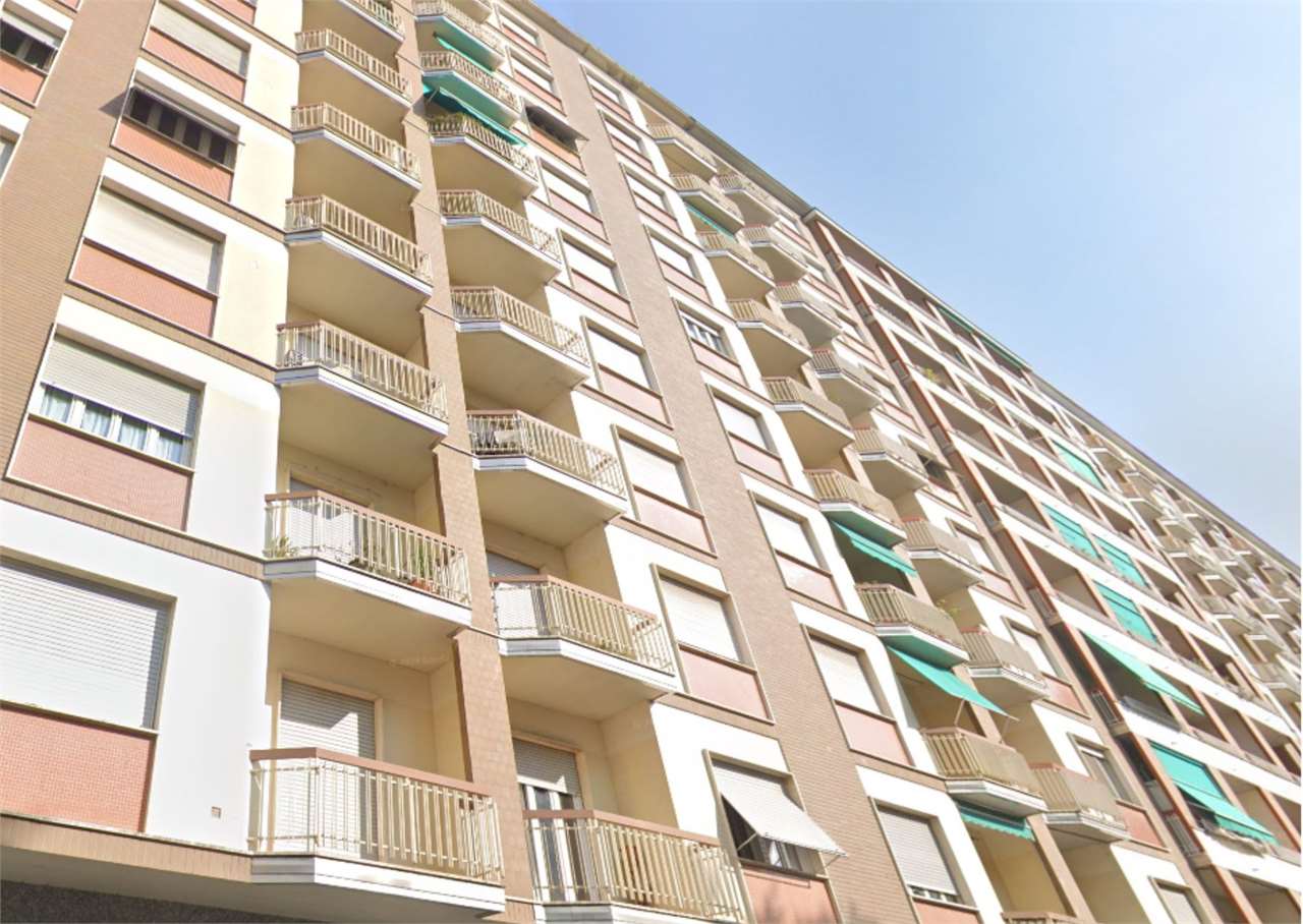 ABITAZIONE ALL’ASTA A TORINO IN PIAZZA MONTANARI 131
