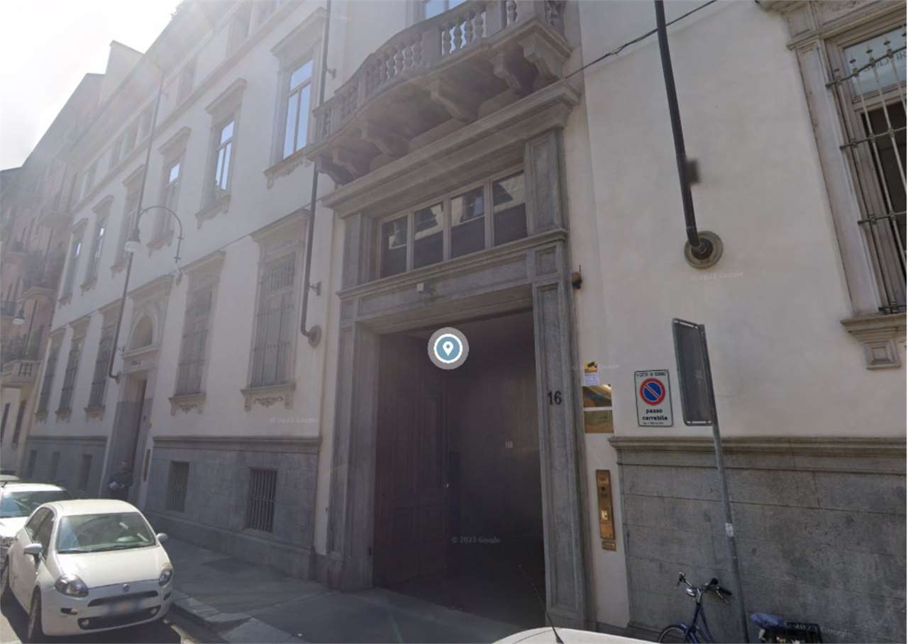 POSTO AUTO ALL’ASTA A TORINO IN VIA GIOBERTI 16