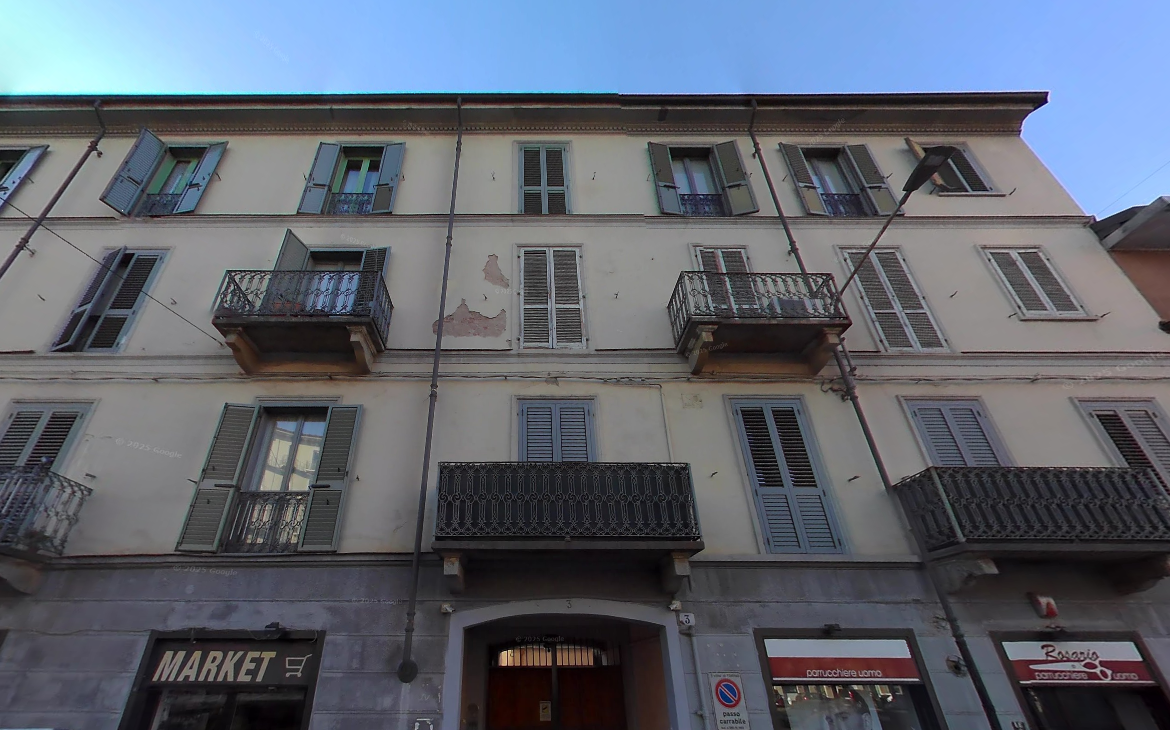 ABITAZIONE ALL’ASTA A TORINO IN VIA LEINI’ 3