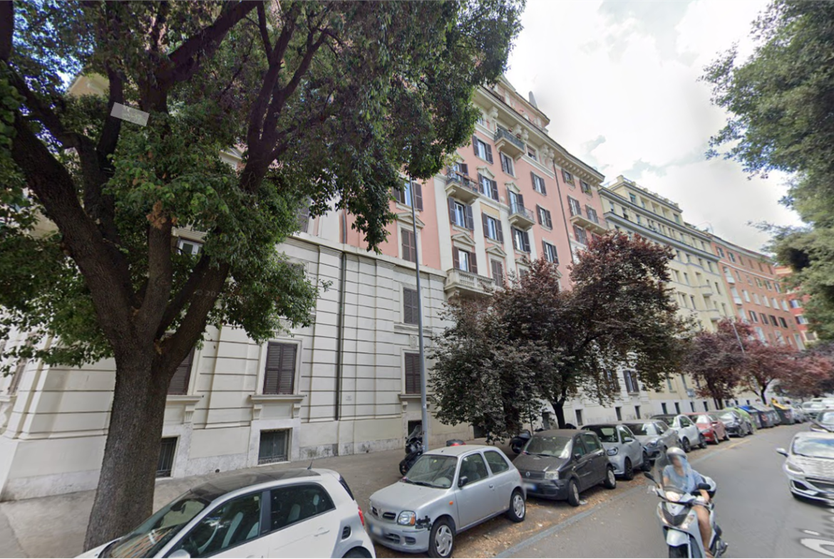 ABITAZIONE ALL’ASTA A ROMA IN VIALE G. MAZZINI 119