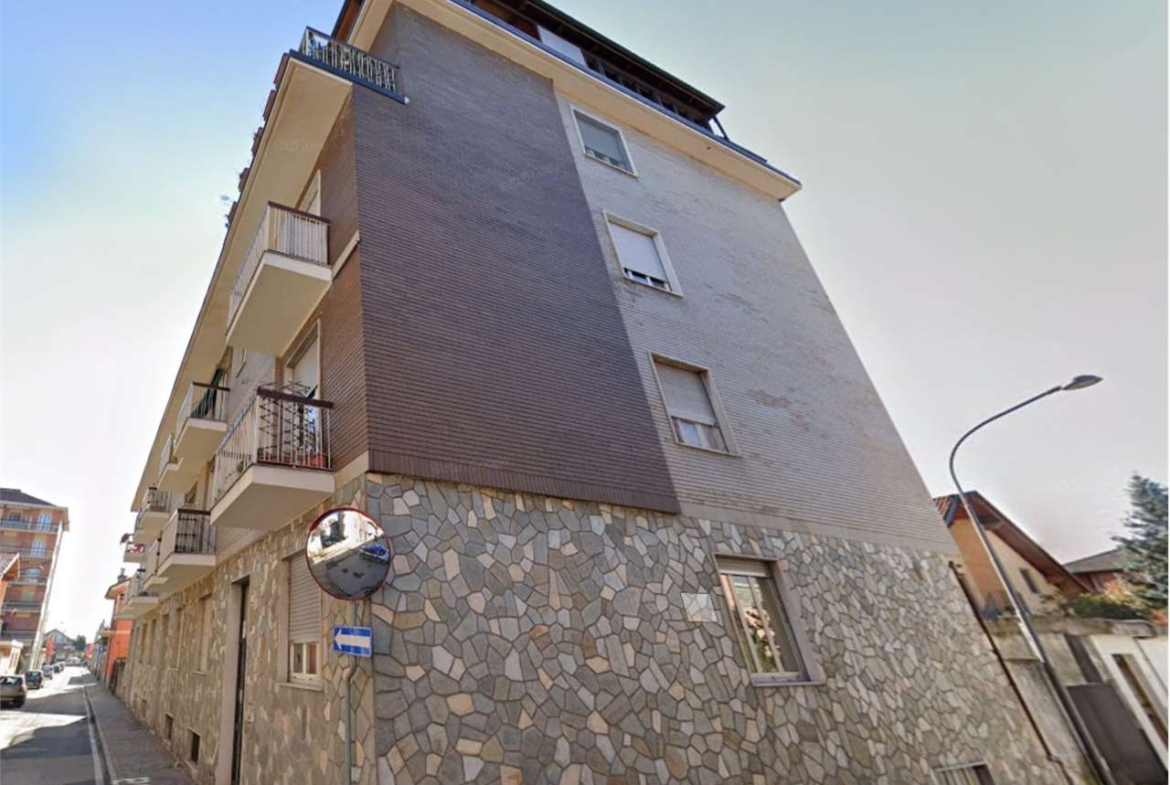 ABITAZIONE ALL’ASTA A VINOVO IN VIA SANT’ANNA 17C