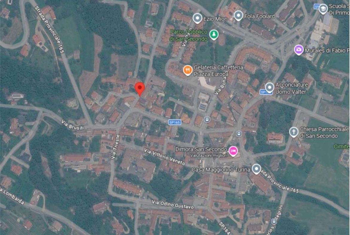 AZIENDA AGRICOLA ALL’ASTA A S. SECONDO DI PINEROLO IN VIA CASTELLO DI MIRADOLO 33