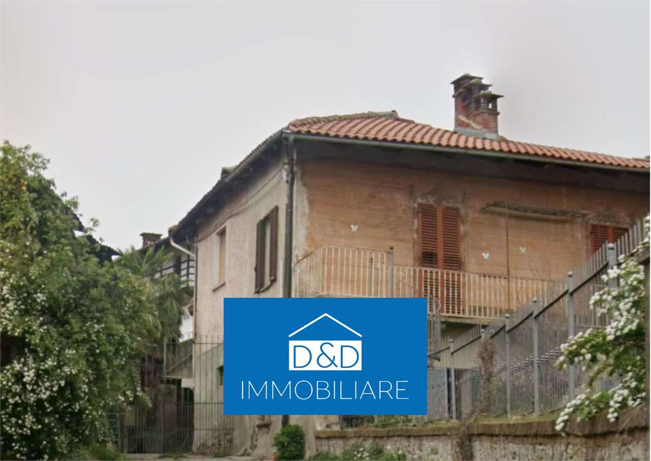 AZIENDA AGRICOLA ALL’ASTA A S. SECONDO DI PINEROLO IN VIA CASTELLO DI MIRADOLO 33