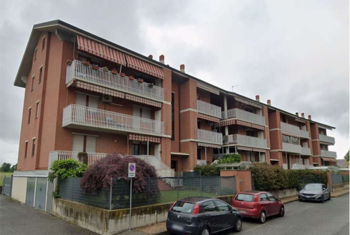 ABITAZIONE ALL’ASTA A CASELLE TORINESE IN VIA GIOVANNI CENA 17-15