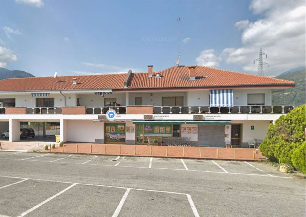 NEGOZIO ALL’ASTA A CUORGNE’ IN VIA IVREA 89