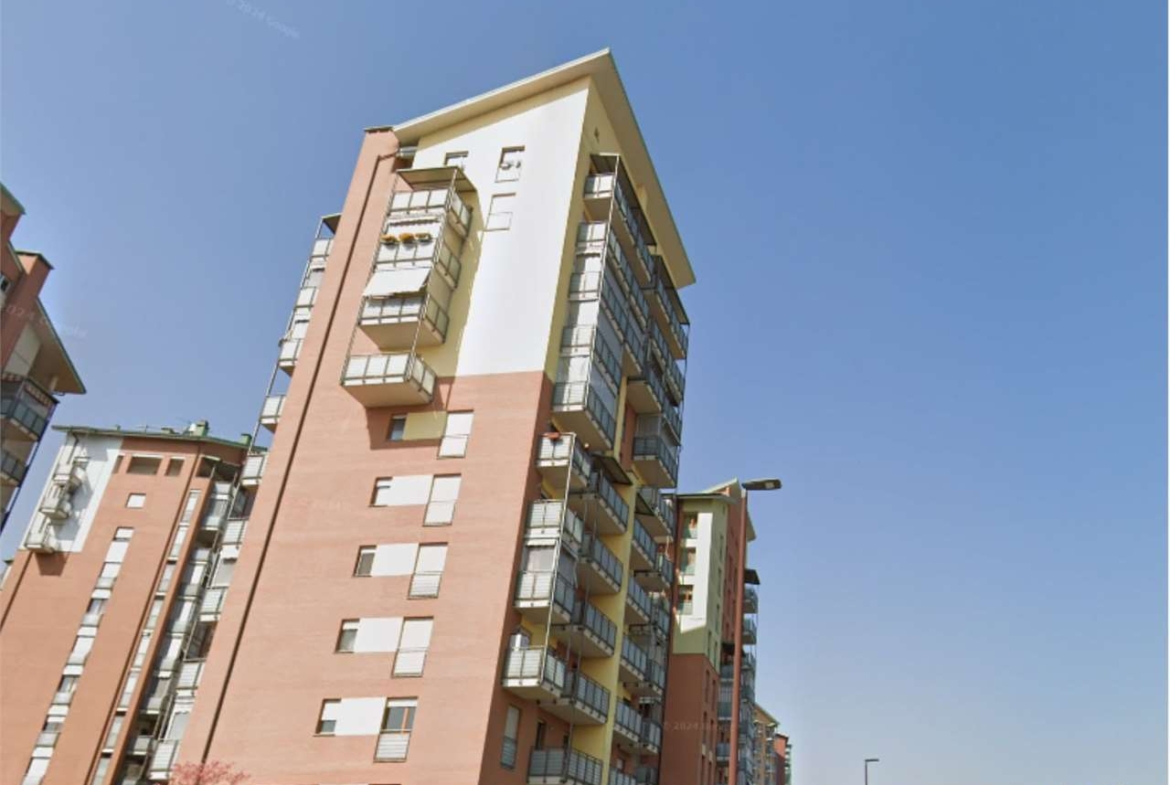 ABITAZIONE ALL’ASTA A TORINO IN CORSO OTTONE ROSAI 26/12