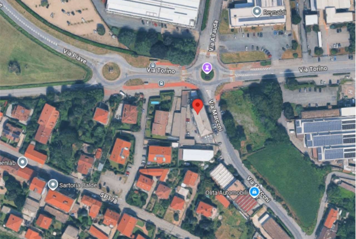 MAGAZZINO ALL’ASTA A PIANEZZA IN VIA MARCONI 2