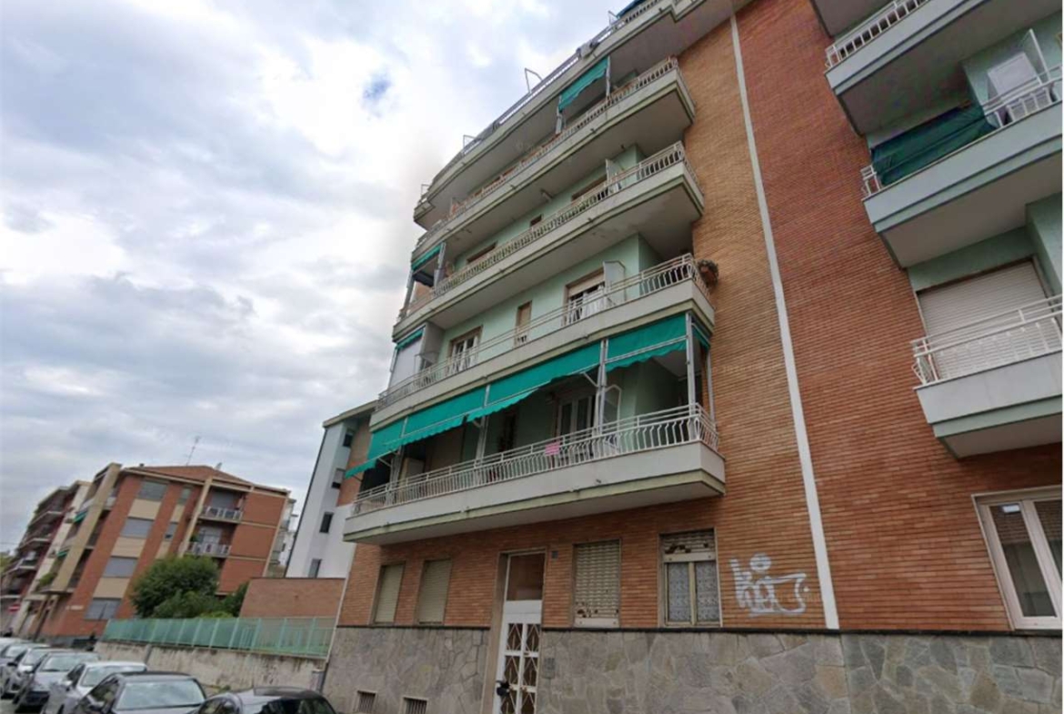 ABITAZIONE ALL’ASTA A TORINO IN VIA ZUMAGLIA 78