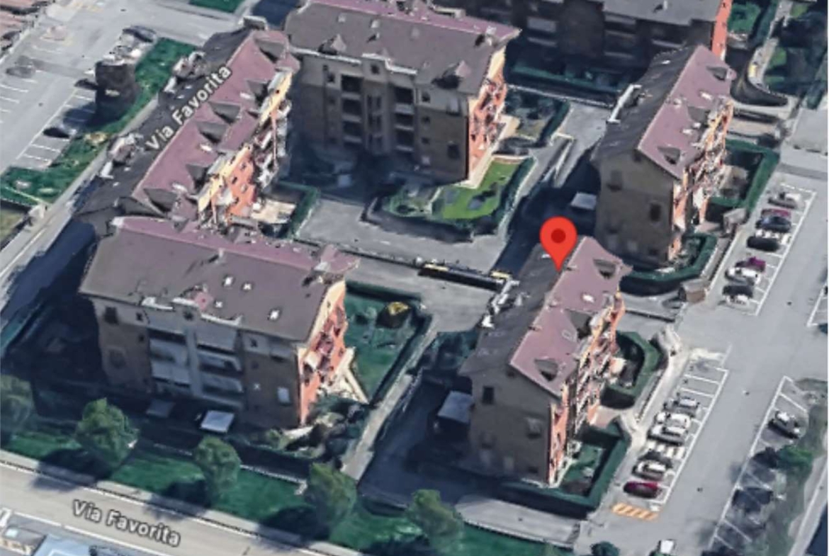 AUTORIMESSA E MAGAZZINO ALL’ASTA A CHIVASSO IN VIA SANDRO PERTINI 35