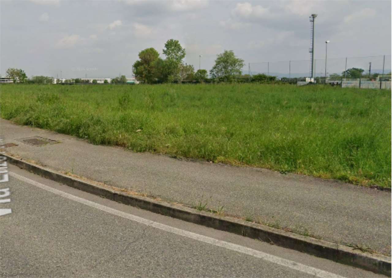 TERRENO ALL’ASTA A PIANEZZA IN VIA ENZO FERRARI