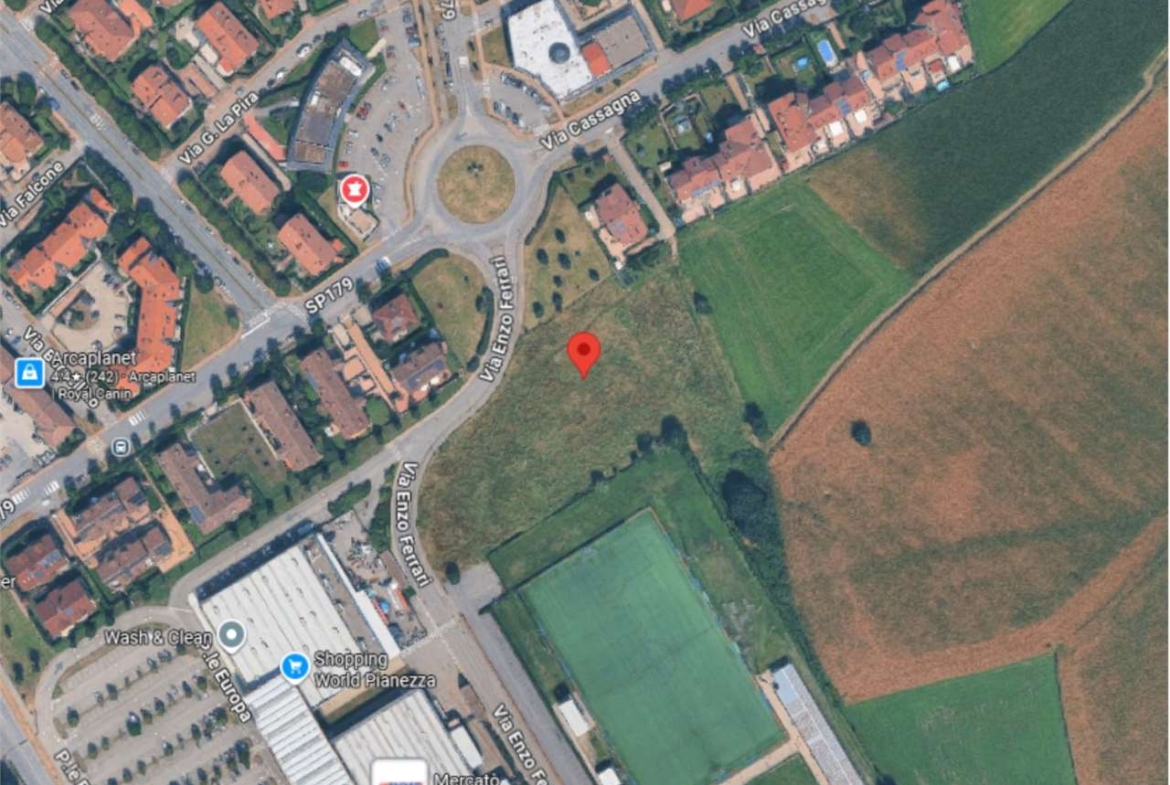 TERRENO ALL’ASTA A PIANEZZA IN VIA ENZO FERRARI
