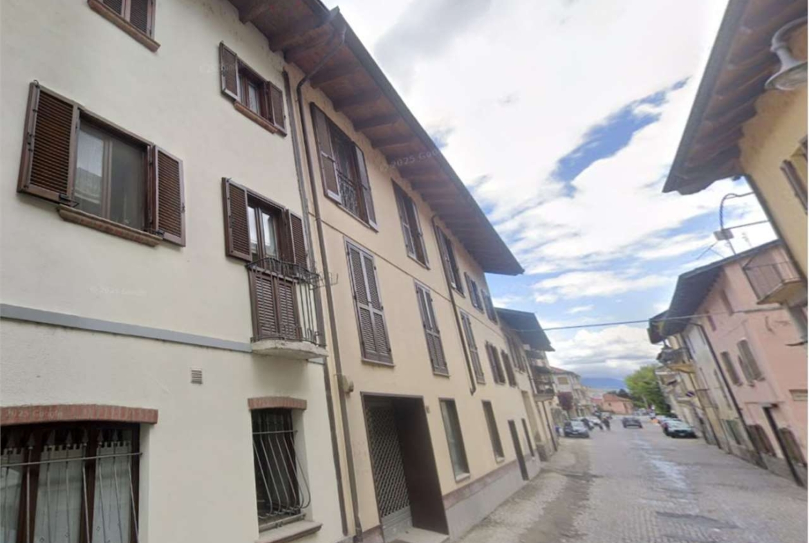 ABITAZIONE ALL’ASTA A S. ANTONINO DI SUSA IN VIA TORINO 181