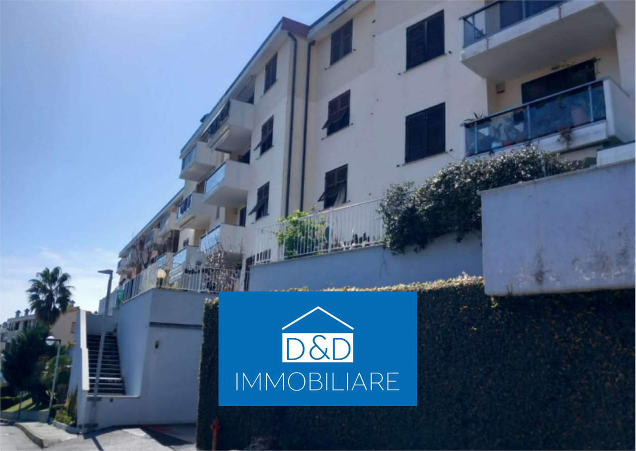ABITAZIONE ALL’ASTA A GENOVA IN VIALE VILLA GAVOTTI 121