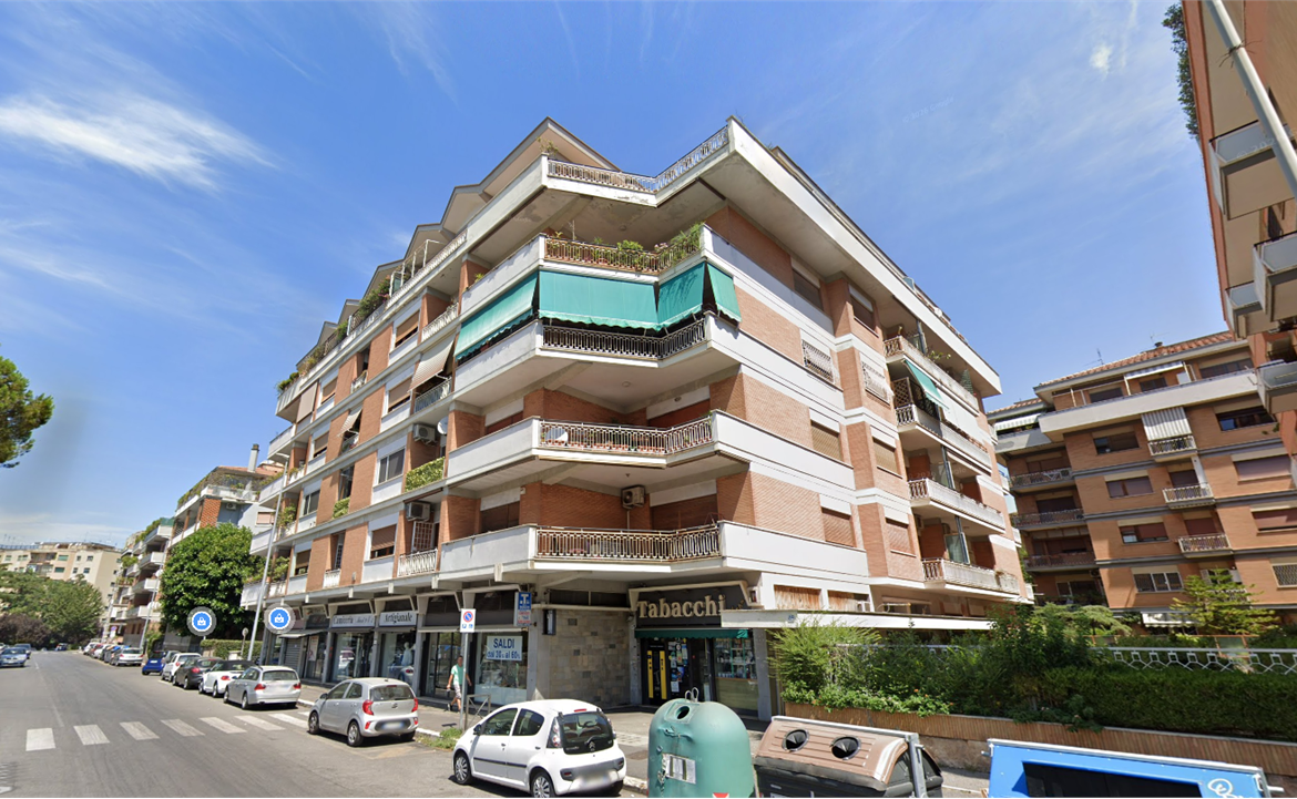 ABITAZIONE ALL’ASTA A ROMA IN EUSEBIO CHINI 49