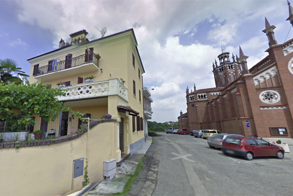 ABITAZIONE ALL’ASTA A PINO D’ASTI IN VIA MAESTRA 43