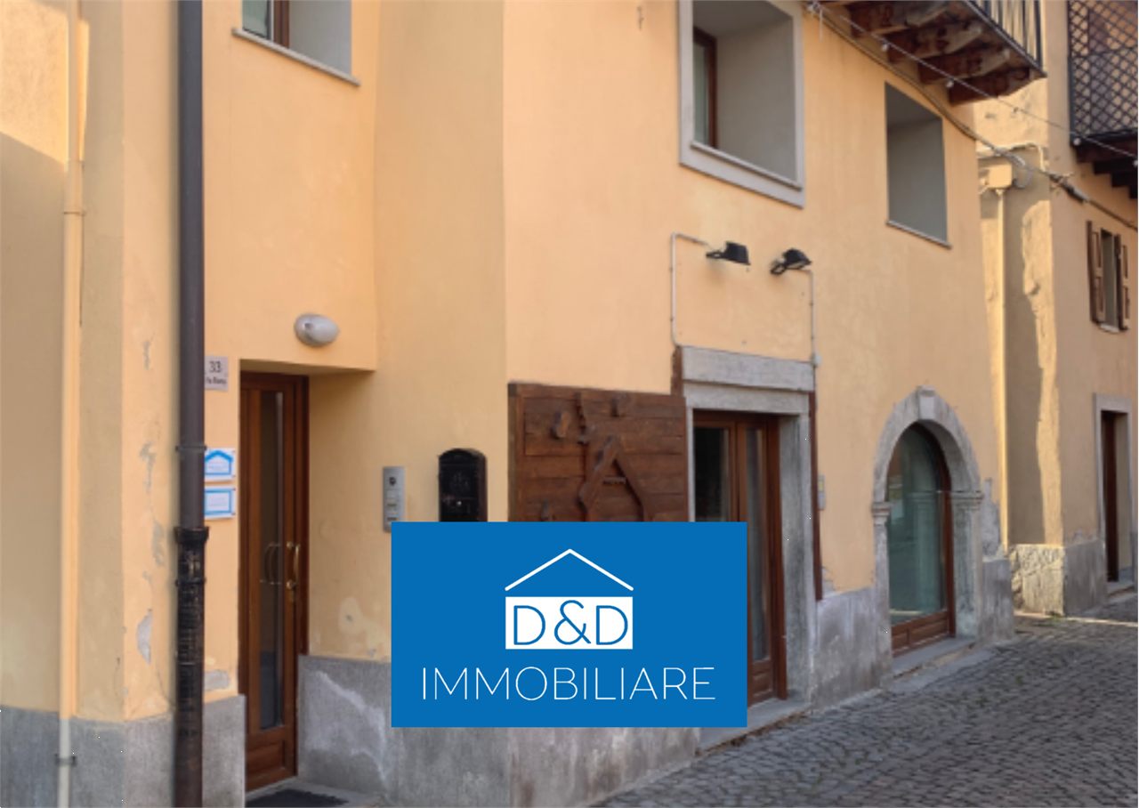 NEGOZIO ALL’ASTA A OULX IN VIA ROMA 33