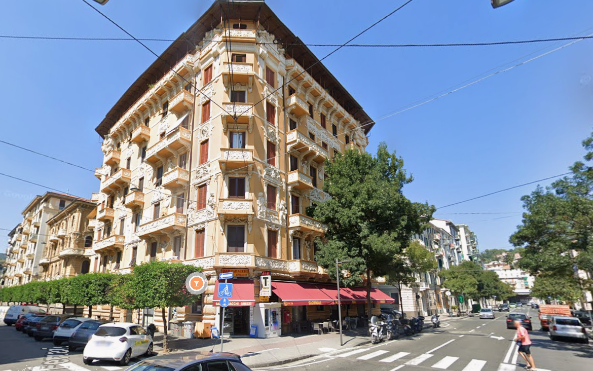 ABITAZIONE ALL’ASTA A LA SPEZIA IN CORSO CAVOUR 400/404