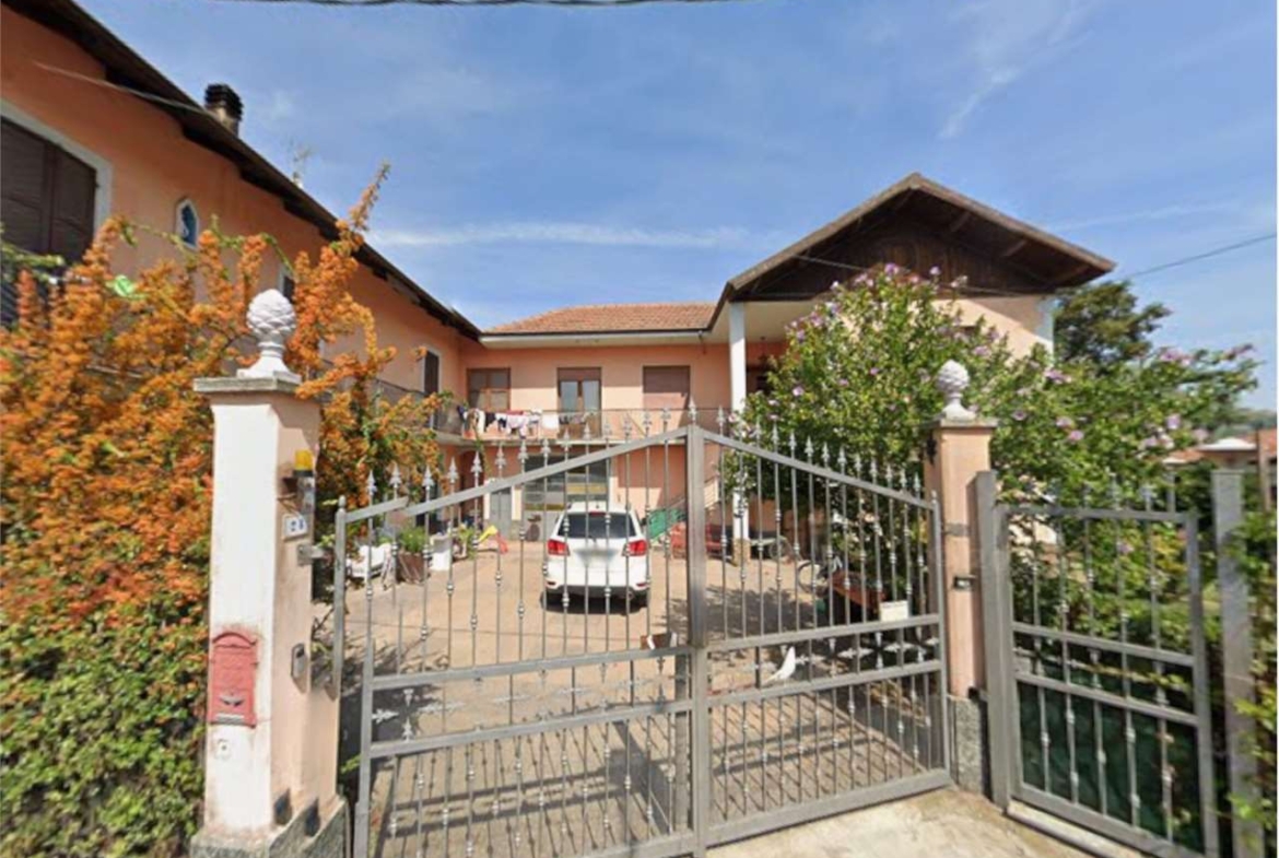 ABITAZIONE ALL’ASTA A BUBBIO IN VIA ROMA 24