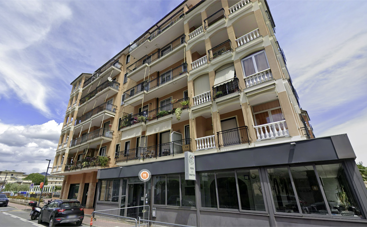 ABITAZIONE ALL’ASTA AD ANDORA IN VIA CAVOUR 70 1/2