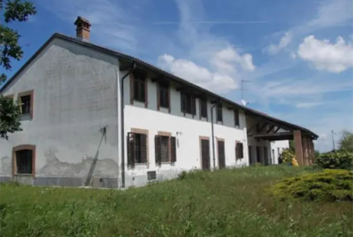 RUSTICO ALL’ASTA A FRASCARO IN VIA CASAROGNA 10/A