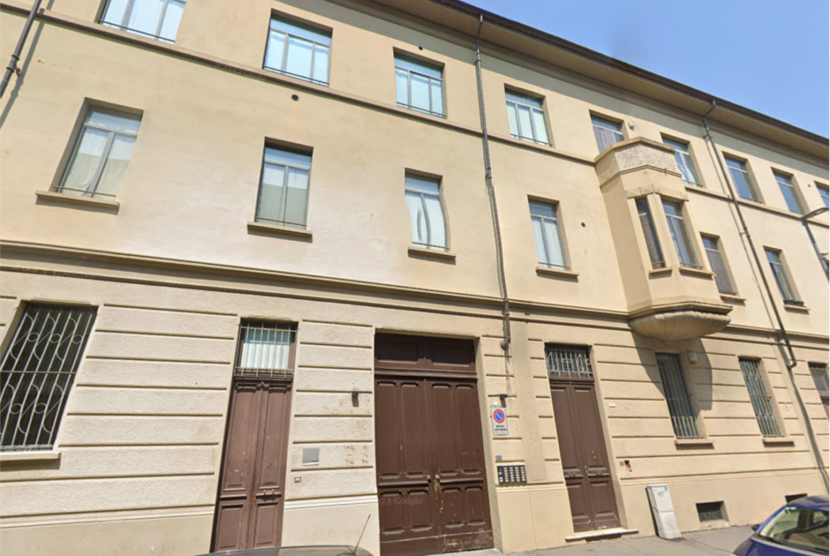 ABITAZIONE ALL’ASTA A TORINO IN VIA CRESCENTINO 25 SC. C INT. 31