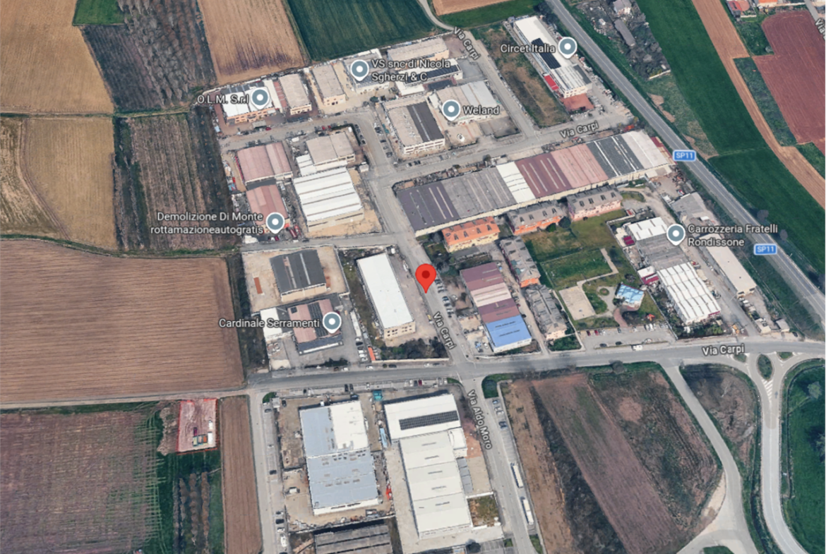 CAPANNONE ALL’ASTA A RONDISSONE IN VIA CARPI 15