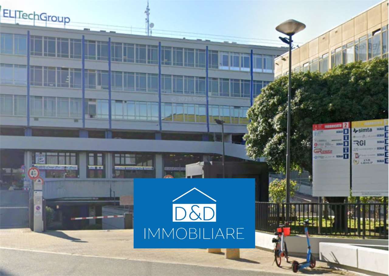 MAGAZZINO ALL’ASTA A TORINO IN CORSO SVIZZERA 185
