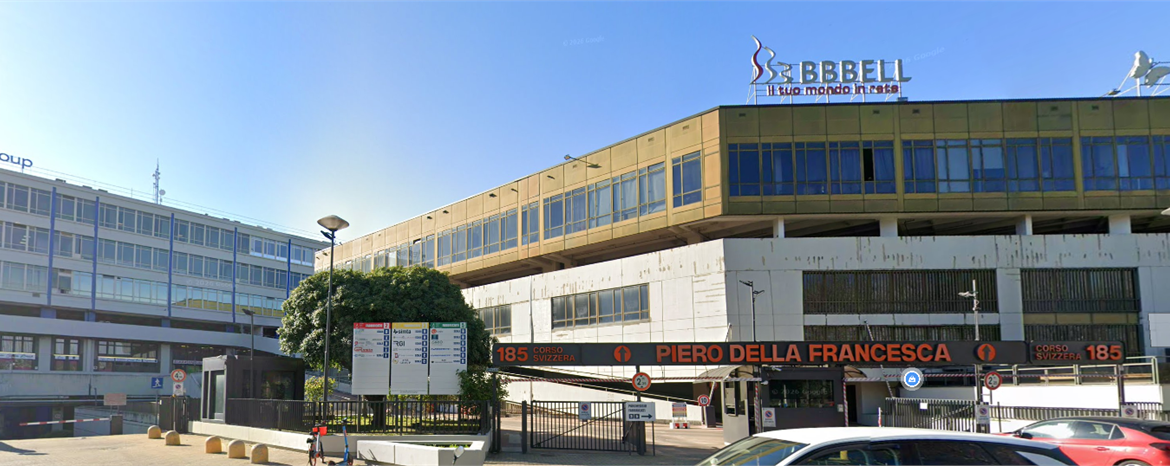 MAGAZZINO ALL’ASTA A TORINO IN CORSO SVIZZERA 185