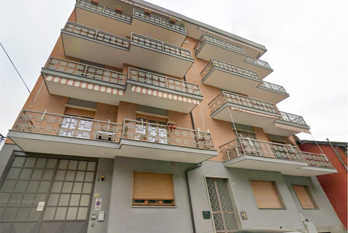 ABITAZIONE ALL’ASTA A POIRINO IN VIA JACOPO ARPINO 23 BIS