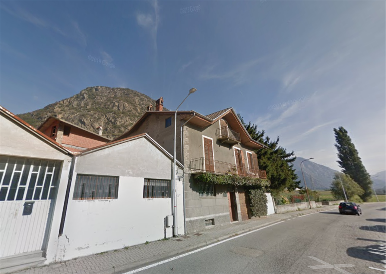 ABITAZIONE ALL’ASTA A VERRES IN VIA DES ALPES 11