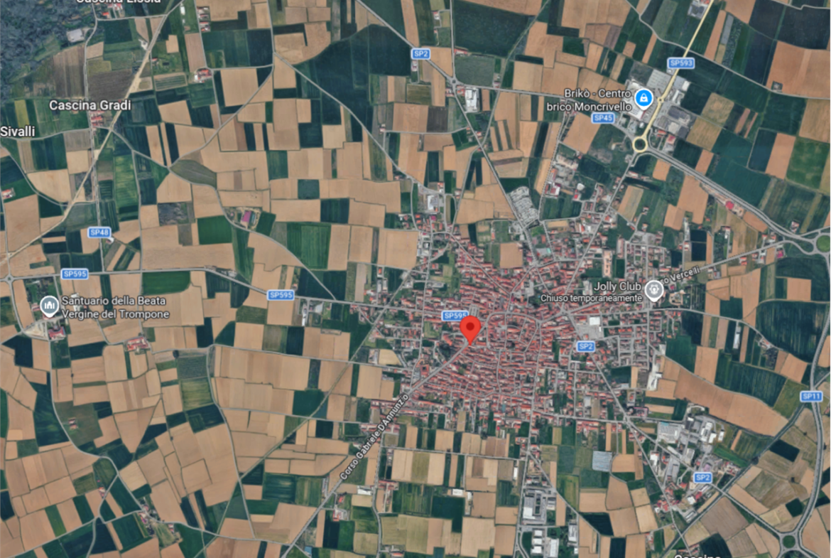 CAPANNONE ALL’ASTA A CIGLIANO IN CORSO GABRIELE D’ANNUNZIO 31