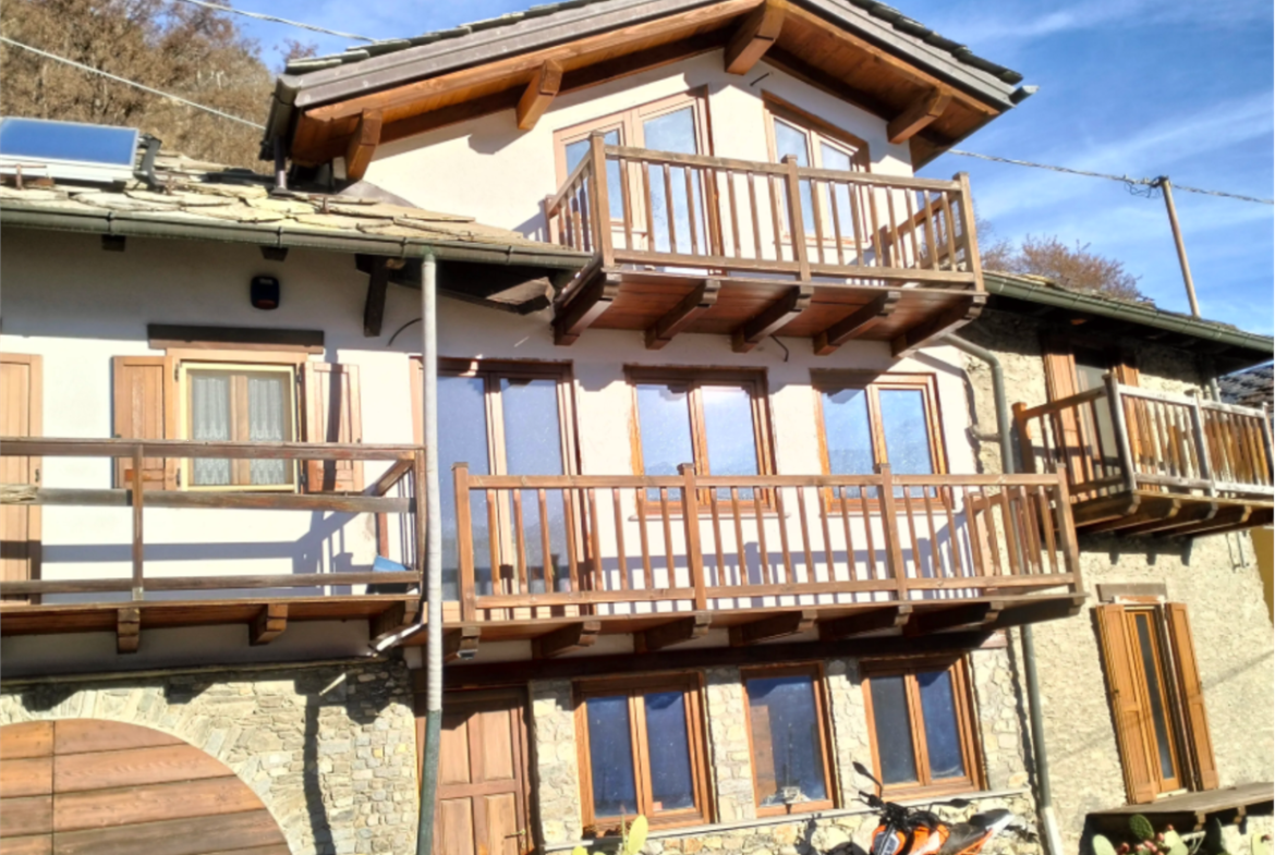 ABITAZIONE ALL’ASTA A AOSTA IN FRAZIONE VIGNOLES 8