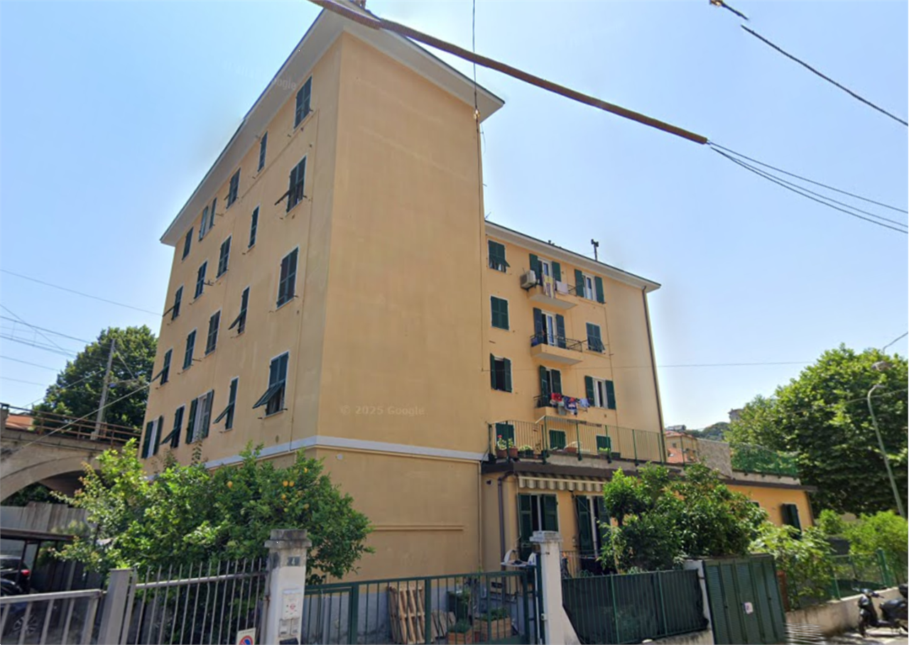 ABITAZIONE ALL’ASTA A VARAZZE IN VIA PIAVE 13/11
