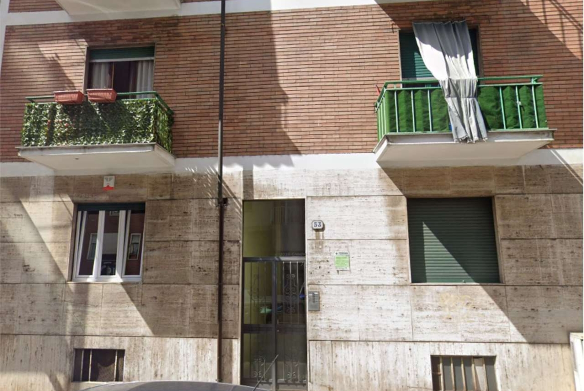 ABITAZIONE ALL’ASTA A TORINO IN VIA CONTE DI ROCCAVIONE 53