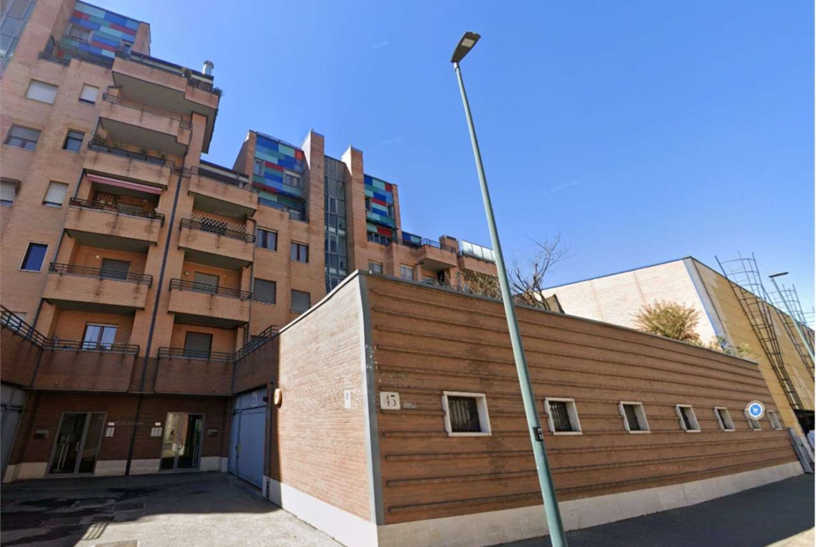 ABITAZIONE ALL’ASTA A TORINO IN VIA PIANEZZA 43