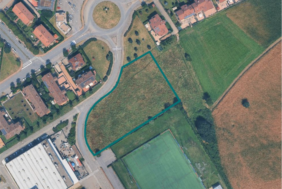 TERRENO ALL’ASTA A PIANEZZA IN VIA E. FERRARI